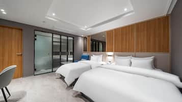 Deluxe-Zweibettzimmer | 1 Schlafzimmer, individuell dekoriert, individuell eingerichtet