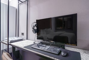 Suite | 1 dormitori, decoració individual, mobiliari individual i wifi gratuïta