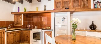 Fish 2 last minute offer by Home villas 360