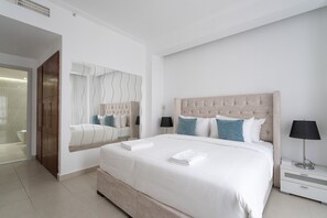 2 bedrooms, iron/ironing board, free WiFi, bed sheets - 2704 South Ridge 4 | 2 Bedrooms (Dubai)