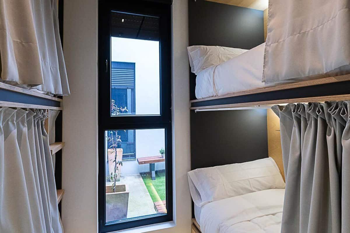 Dortoir Partagé, vue cour intérieure