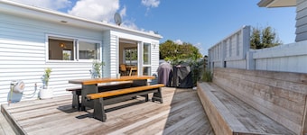 The Little Easy ~ Mount Maunganui ~ Beyonder Holiday Homes