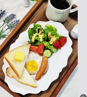 Breakfast buffet