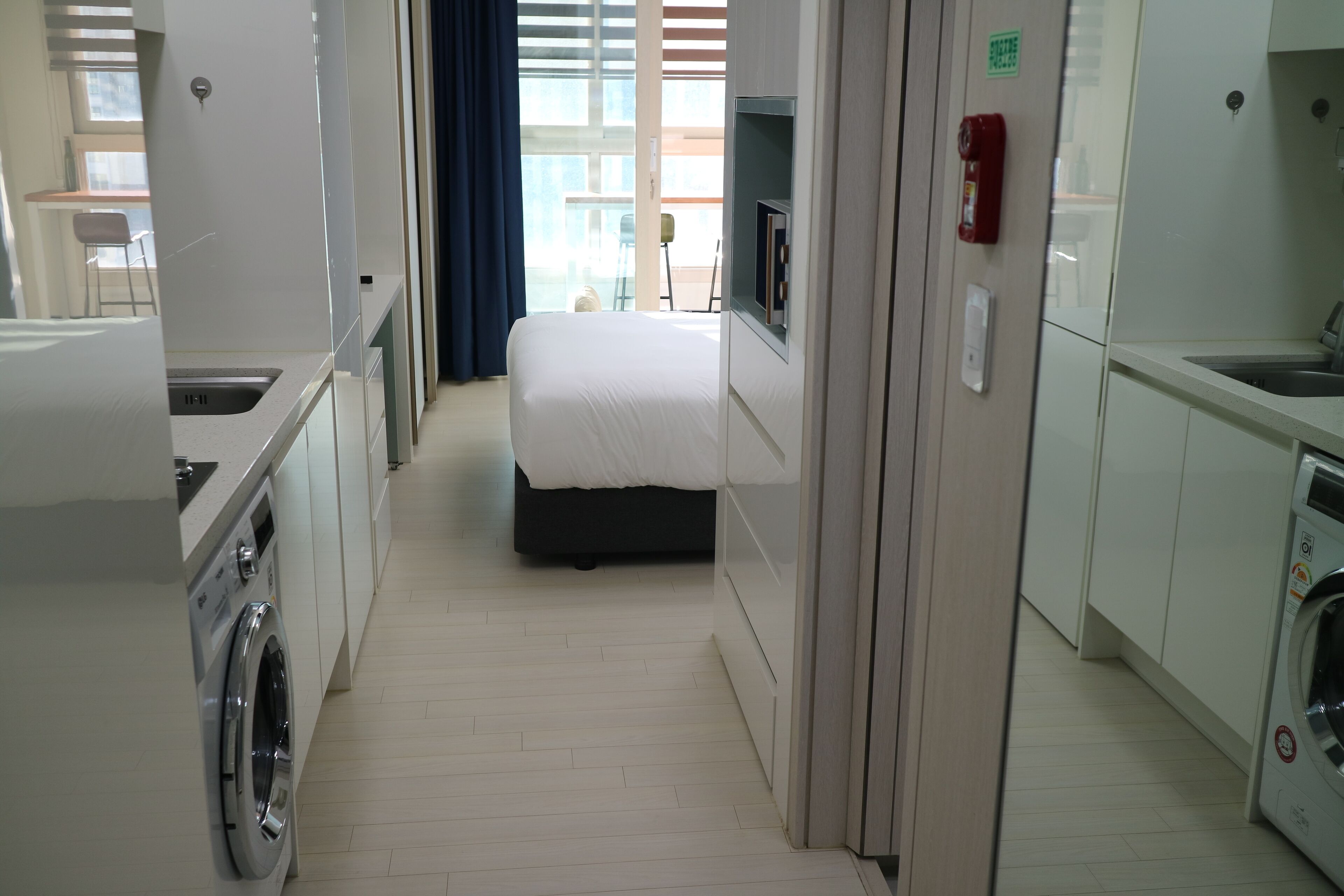 Classic Twin Room, Multiple Beds | Premium bedding, pillowtop beds, desk, free WiFi