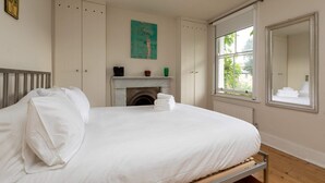 Unclassified image, 3 of 47, button - Chic 2 Bedroom House W/garden - De Beauvoir, Hackney! (London)