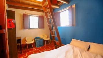 Gallery Loft | Free WiFi