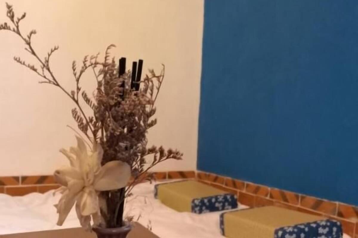 Phòng đôi có thiết kế đặc trưng, 1 giường đôi, thanh vịn trong phòng tắm | 1 phòng ngủ, truy cập Internet không dây miễn phí