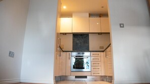 Leilighet | Eget kjøkken | Kjøleskap, mikrobølgeovn, ovn og kokeplater