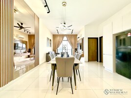 Apartamento Confort, 3 habitaciones, no fumadores | Servicio de comidas en la habitación