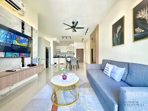 Comfort Apartment, 2 Bedrooms | Living area