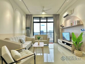 Appartement Confort, 3 chambres, non-fumeurs, vue ville | Fer et planche à repasser, Wi-Fi gratuit, draps fournis