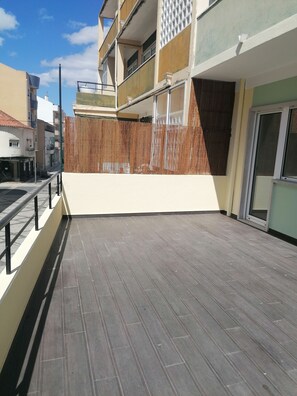 Property grounds - Modern Spacious Apartment (Entroncamento)
