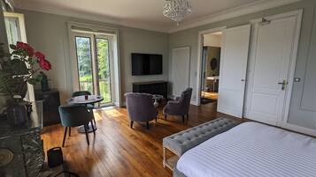 5 chambres, bureau, fer et planche Ă repasser, Wi-Fi gratuit