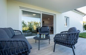 Terrace/patio - Beach front home in Fazana (Fazana)