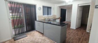 Stunning and Beautiful 4-bed House in Leicester