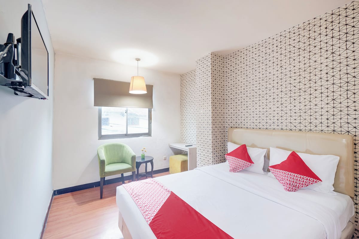 Suite Standar | 1 kamar tidur, ruang kerja ramah laptop, Wi-Fi gratis, dan seprai linen