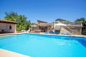 Outdoor pool - Villa Colonya Den Jaume- 3 bedroom, spacious terraces & fabulous views, Pollensa (IB)