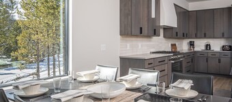 Book Now For Winter! Stunning Three Story New Build Ski Home with Private Hot Tub and Views!