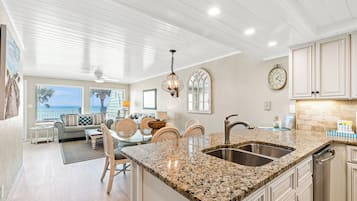 Townhome, Multiple Beds, Balcony, Ocean View (22519 Front Beach Road 150) | Interior