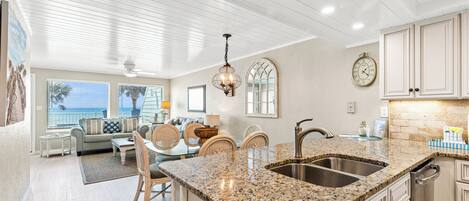 Townhome, Multiple Beds, Balcony, Ocean View (22519 Front Beach Road 150) | Interior