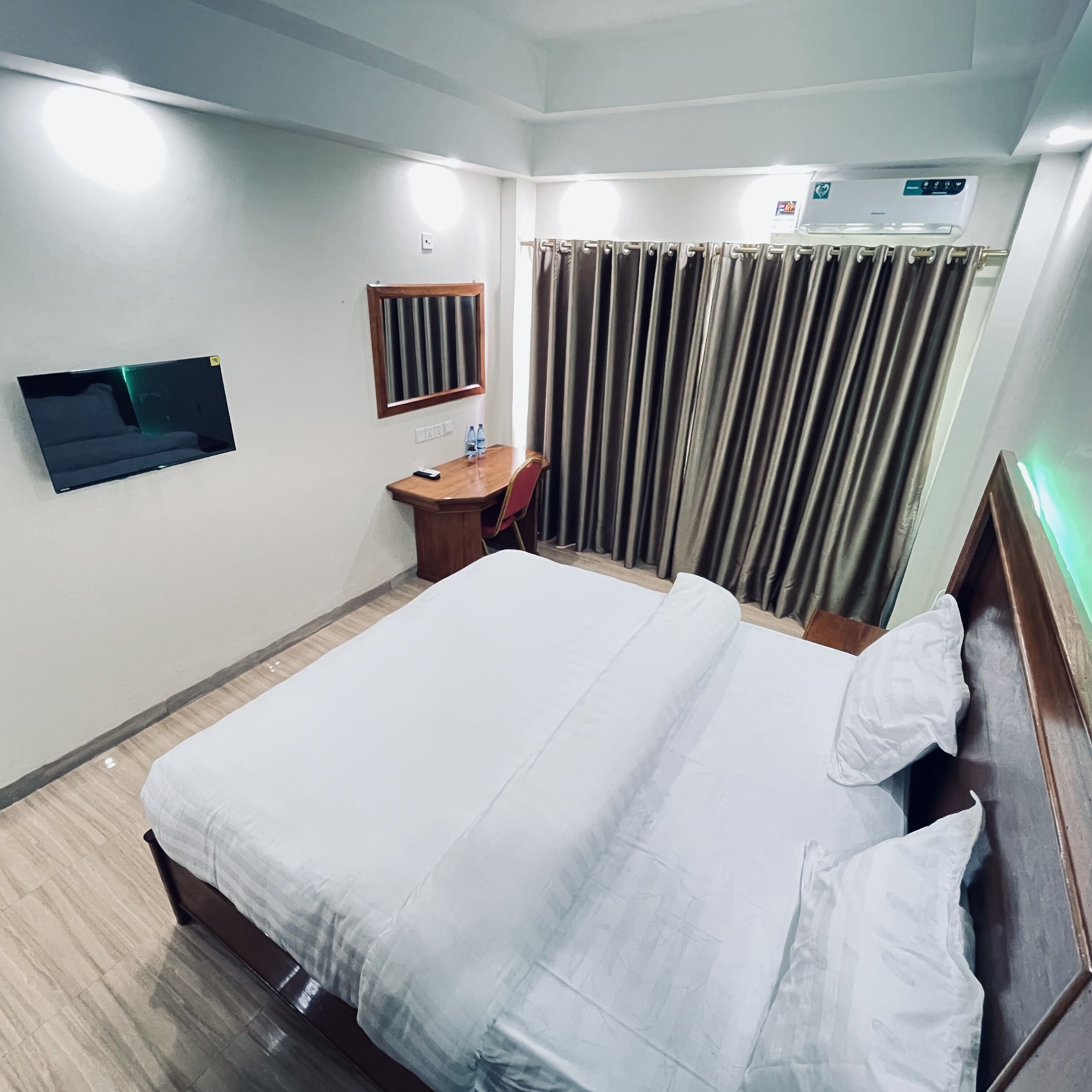 Photo - Pulickal Heights Hotel