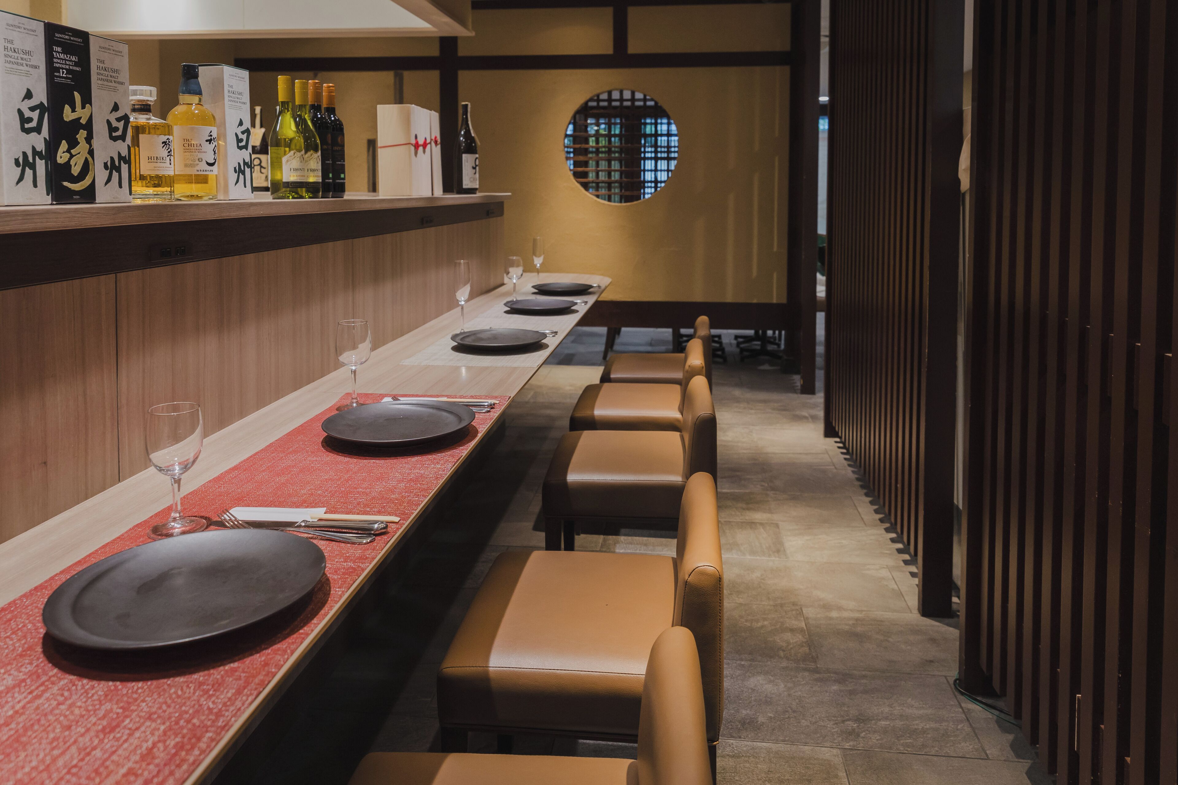 Frokost serveres, japanske retter