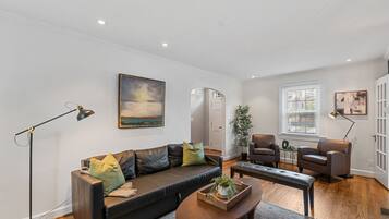 House | Living area | Smart TV