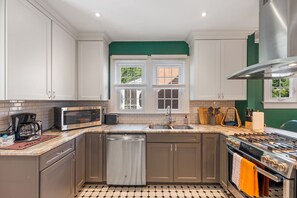 House | Private kitchen