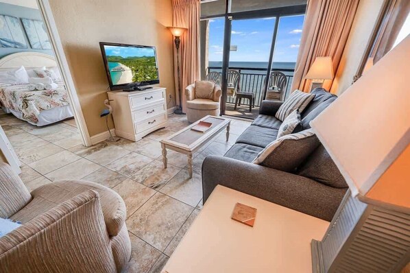 Smart TV, offices - Stunning Views 2BR Oceanfront, Beach Cove & Pools (North Myrtle Beach)