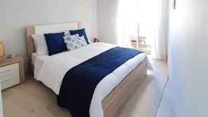 2 chambres, fer et planche à repasser, accès à Internet, literie fournie