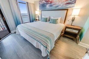 3 bedrooms, iron/ironing board, WiFi, bed sheets - New Remodeled-3BR-Grande Cayman Modern Decor Pools (Myrtle Beach)
