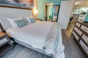 3 bedrooms, iron/ironing board, WiFi, bed sheets - New Remodeled-3BR-Grande Cayman Modern Decor Pools (Myrtle Beach)