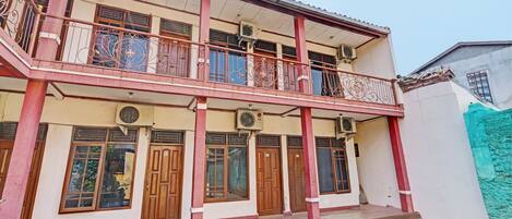 Fachada da propriedade