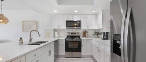 Fridge, microwave, oven, dishwasher