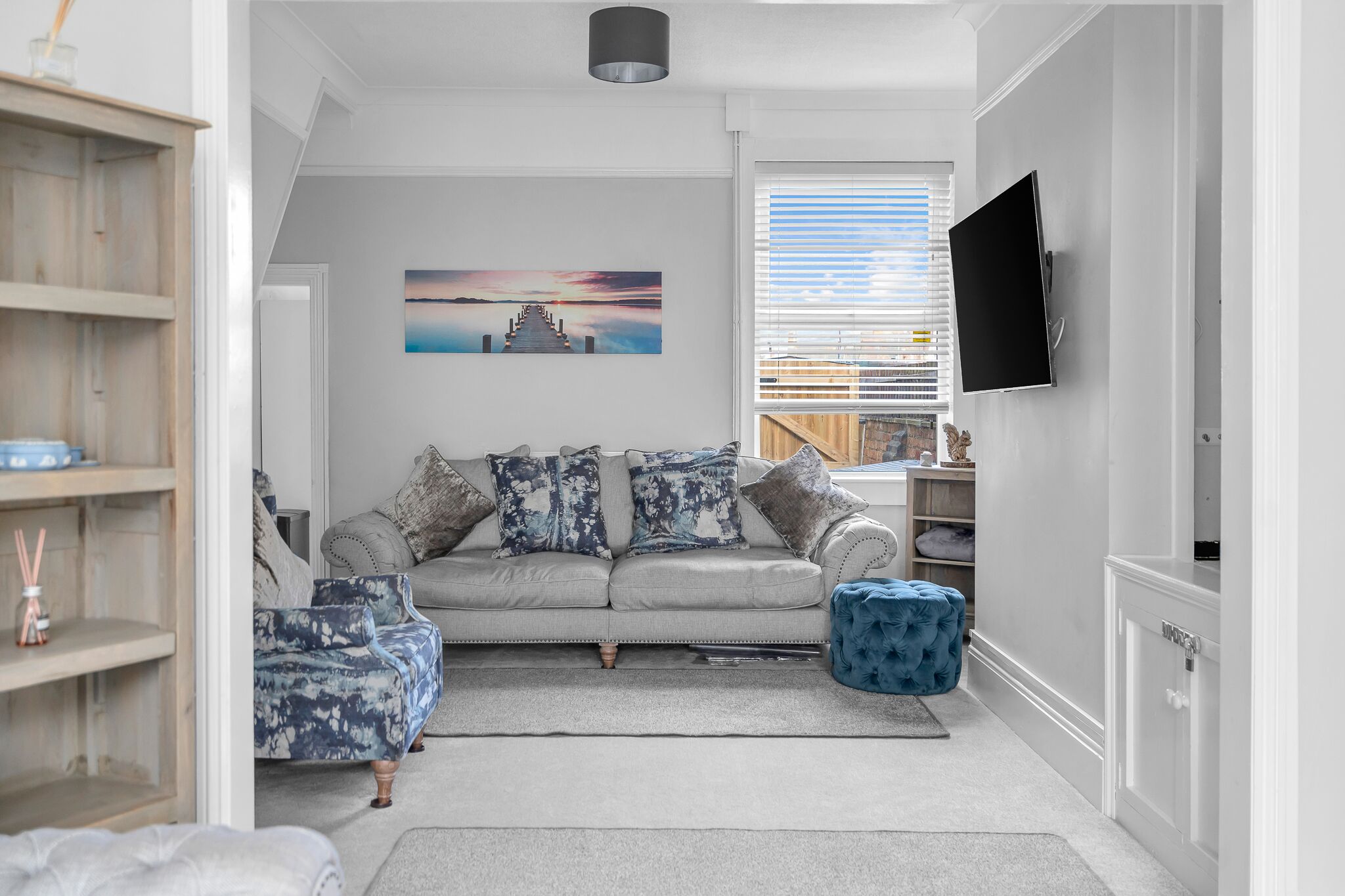 Nhà | Khu phòng khách | TV 