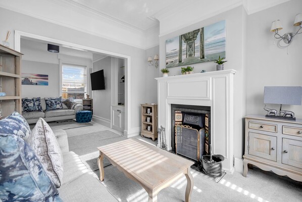 House | Living area - Super Comfortable & High Quality (Cleethorpes)