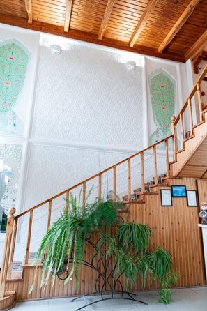 Staircase - Hotel Caravan Serail (Samarkand)
