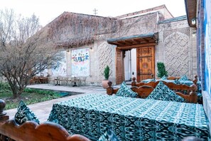Terrace/patio - Hotel Caravan Serail (Samarkand)