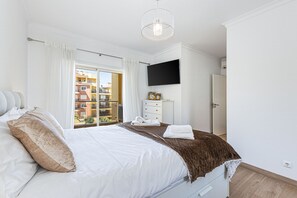 3 chambres, Wi-Fi gratuit, draps fournis