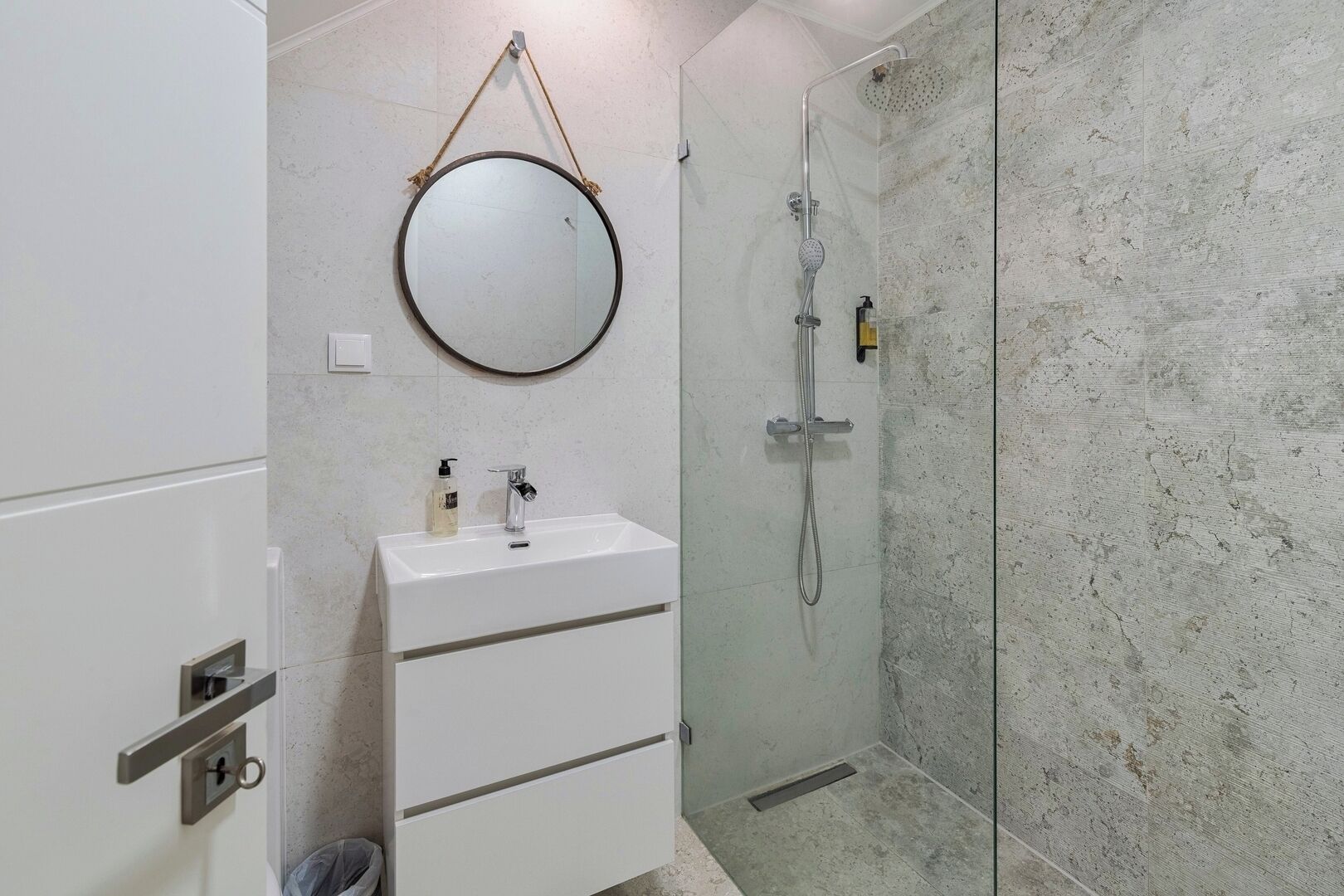 Hair dryer, towels