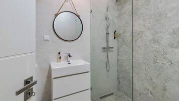 Hair dryer, towels