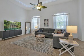 TV connectée, espaces bureaux