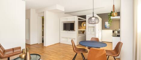 1 bedroom, laptop workspace, free WiFi, bed sheets