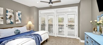 Charming One-Level Condo in Walkable Davidson