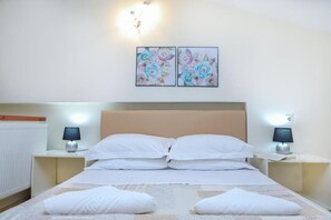 1 quarto, ferros/tábuas de passar roupa, berço de viagem, Wi-Fi