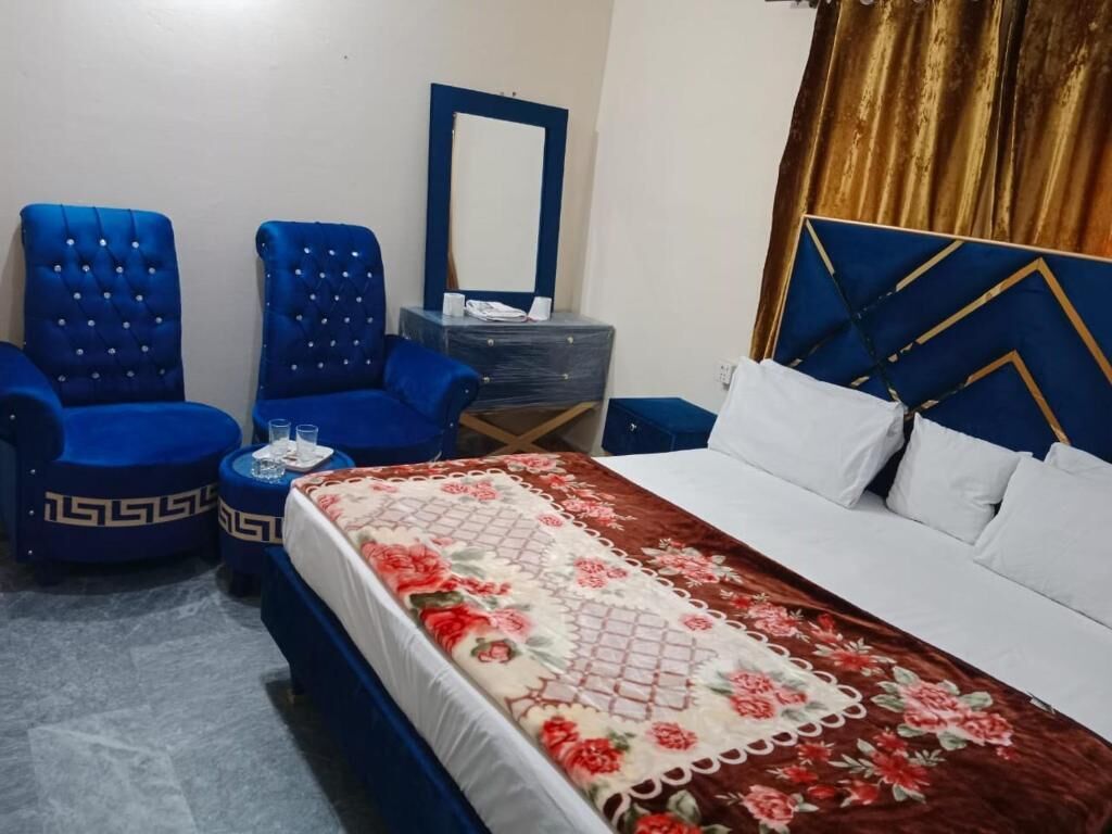 soundproofing, iron/ironing board, free wifi