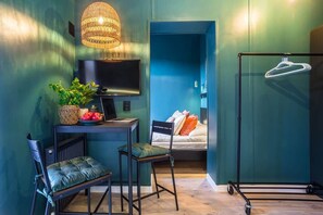 Interior - Cozy Studio Słowackiego | Balcony | (Katowice)