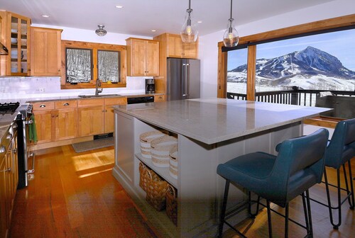 Mountain Vista, 4BD/3BA House, Pet Friendly!