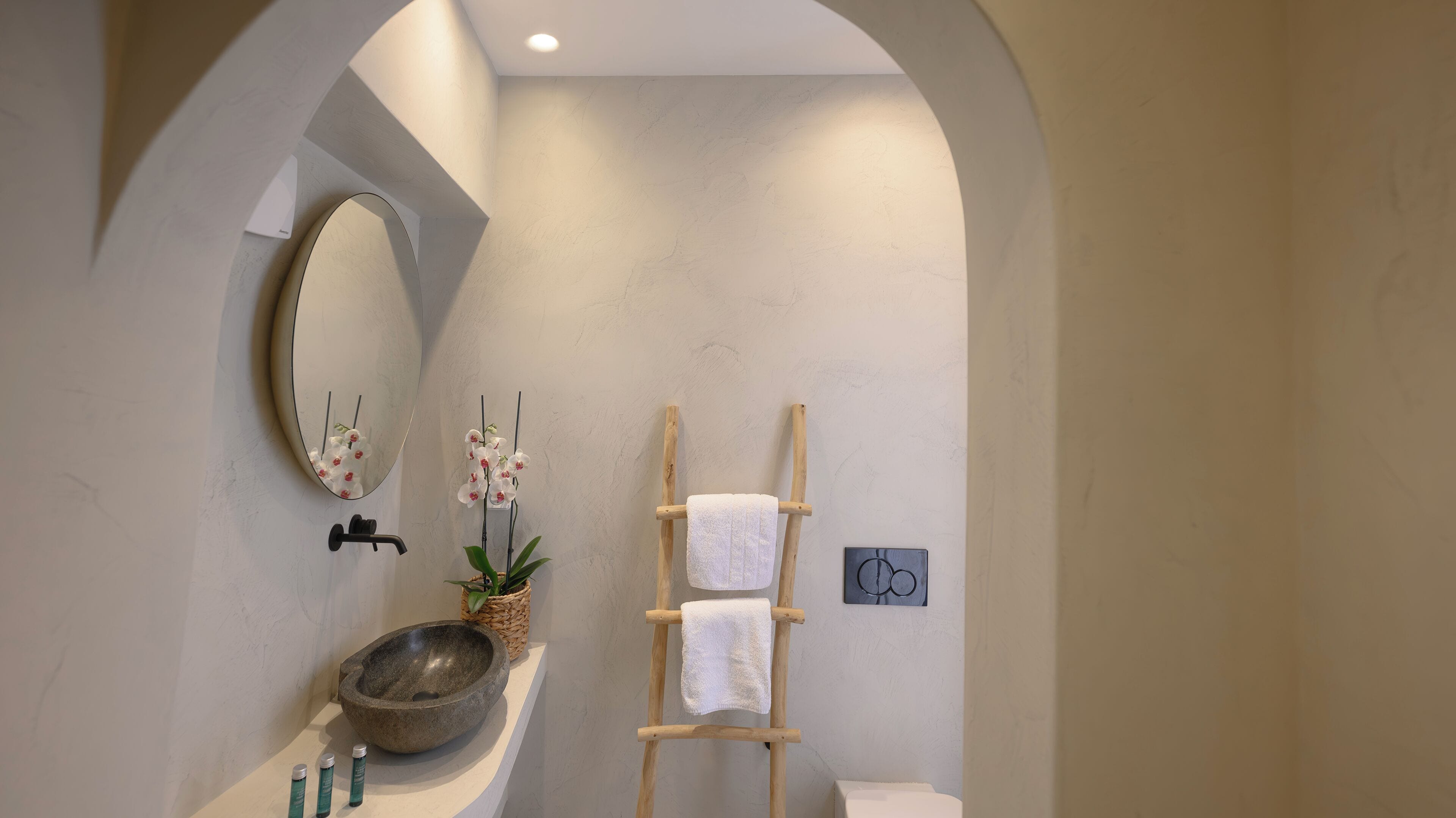 green diamond suite with hot tub | bathroom | shower, hair dryer, towels, soap