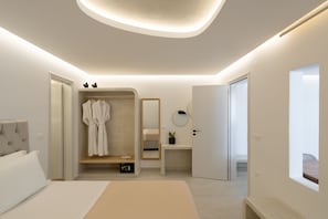 Blue Diamond Suite with Hot Tub | Sengetøy av topp kvalitet, safe på rommet og lydisolert